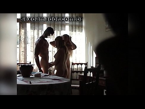 ❤️ Сэкс-сябры запрашаюць мужчыну-гіганта і ўтрох з ім ️❌ Якасны сэкс у нас